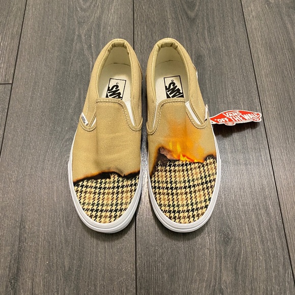 Vans Houndstooth Taupe Flame Low-Top Classic Slip On Size 8 - Picture 1 of 13
